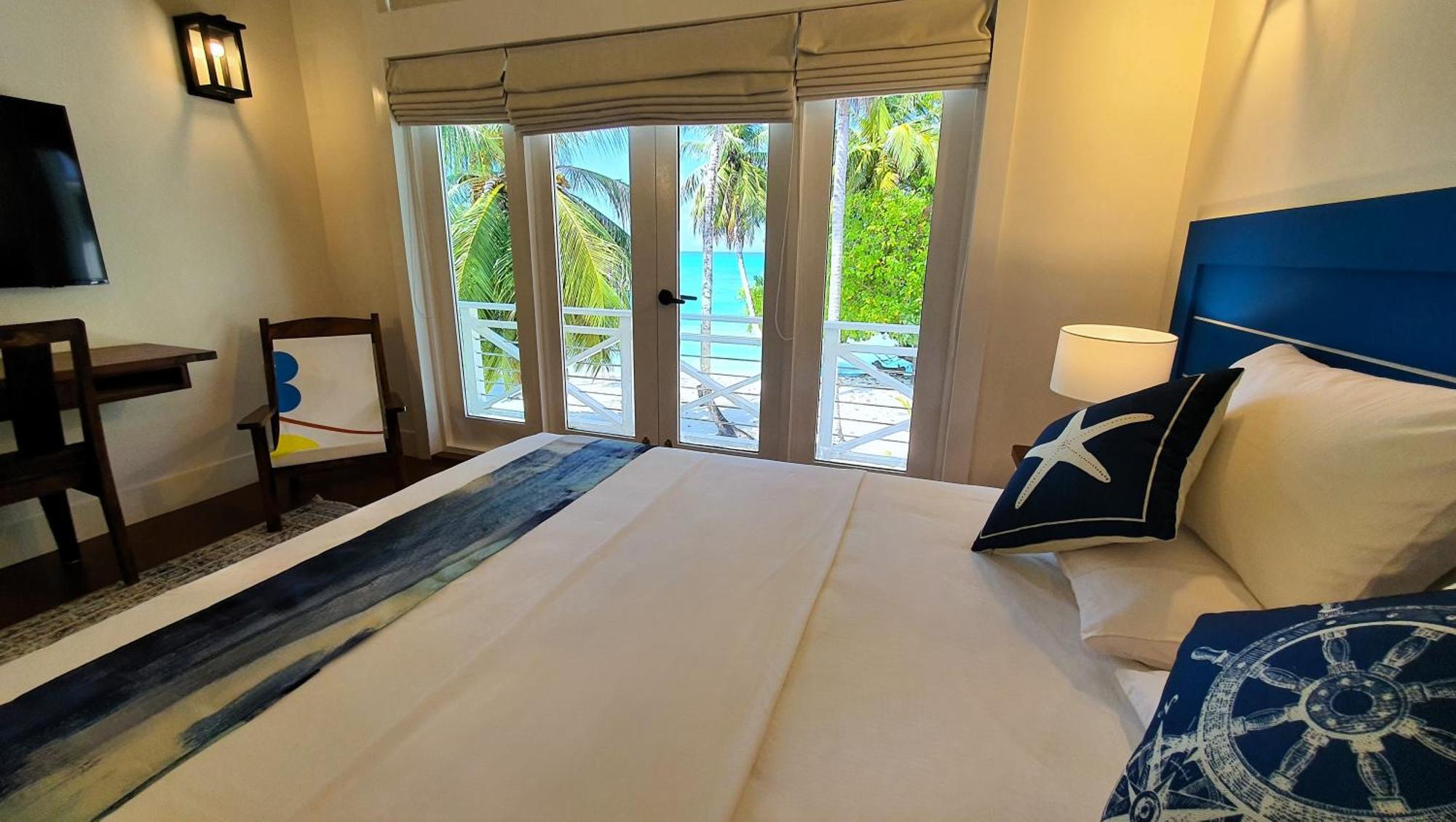 The Fulhadhoo Beach Cottage Экстерьер фото